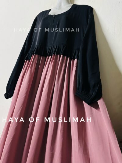 Color Contrast Abaya